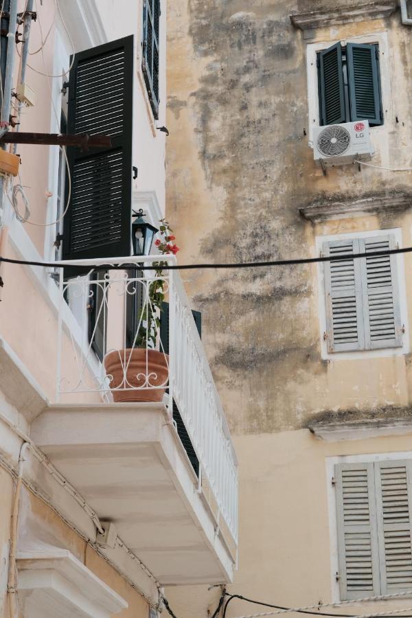 La Cantada - Renovated Apartment In Corfu Town Exterior photo