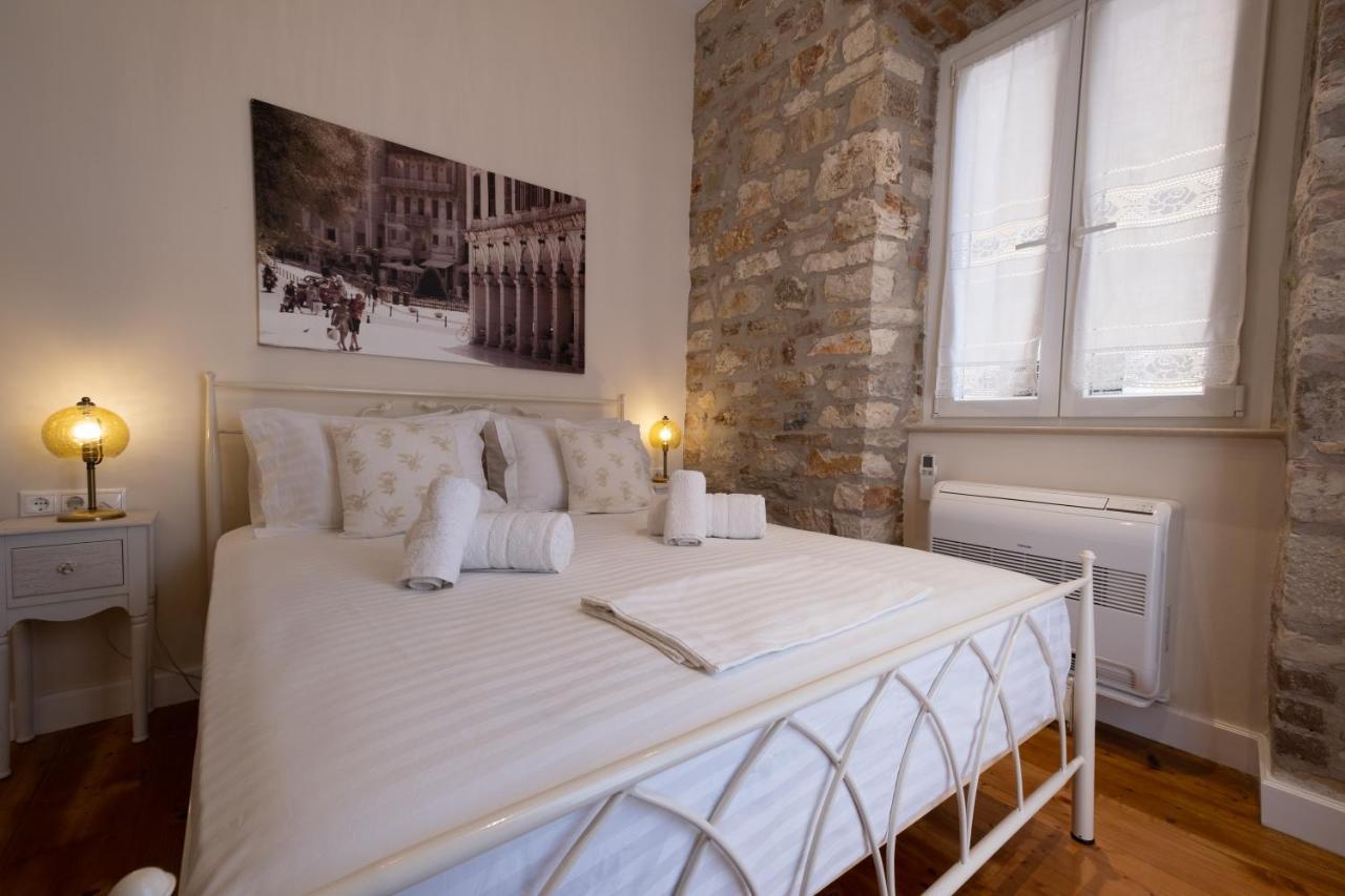 La Cantada - Renovated Apartment In Corfu Town Exterior photo